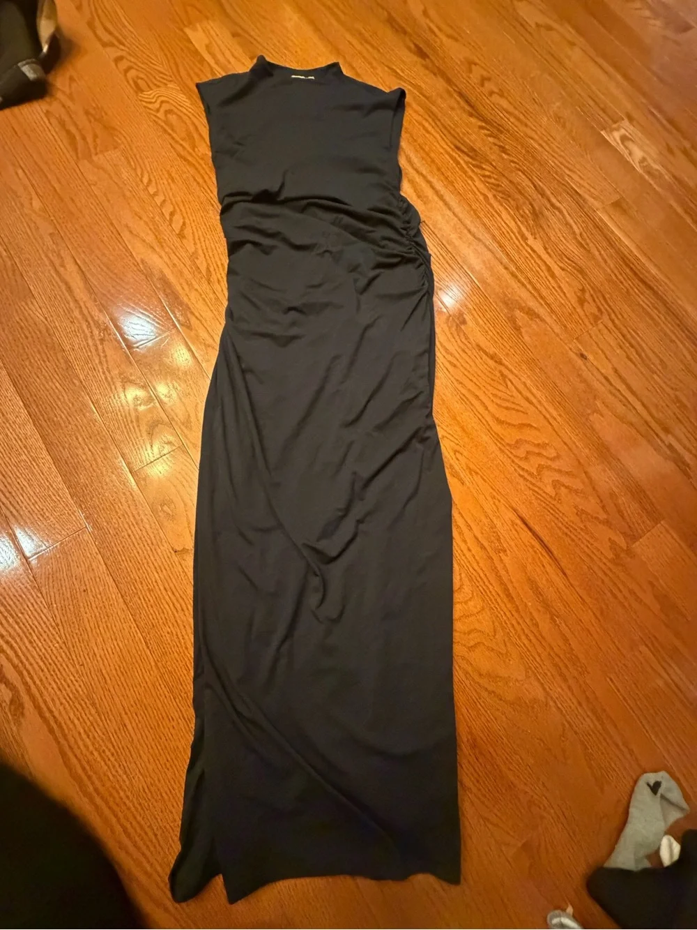 Abercrombie & Fitch Black Sleeveless Maxi Dress